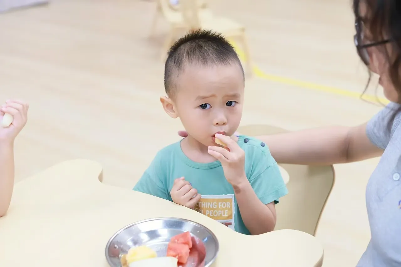 喜欢的食物可以暂时安抚情绪